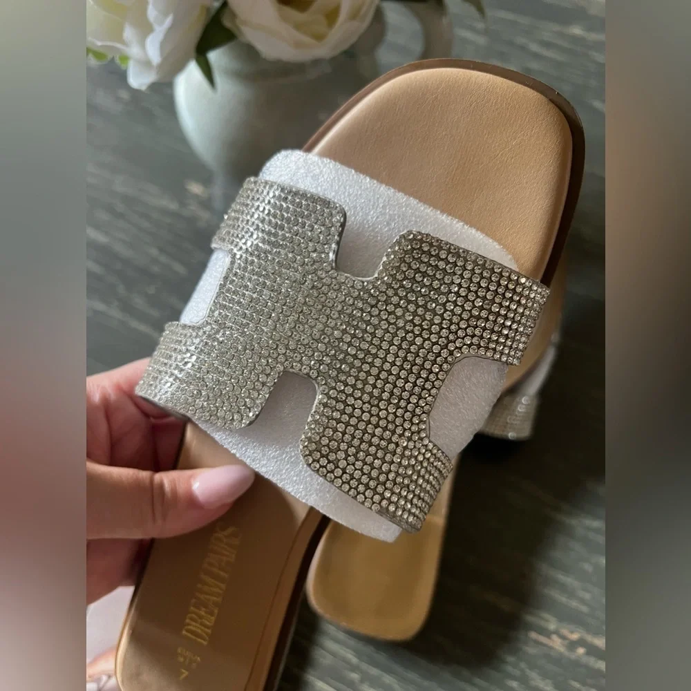 Cut-out Strap Light Sole Slide Sandals sz 7